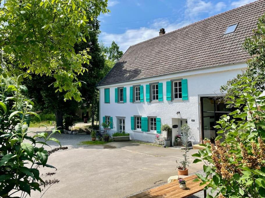 Zauberhafte Ferienscheune Im Hofgut Alte Oelmuehle Engen Buitenkant foto